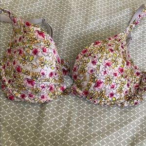 Victoria Secret Flowered Bra Push Up